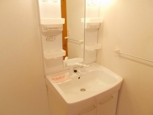 グランドゥールＣの物件内観写真