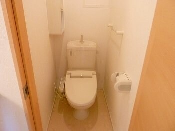 フィオーレ西庄Ｂの物件内観写真