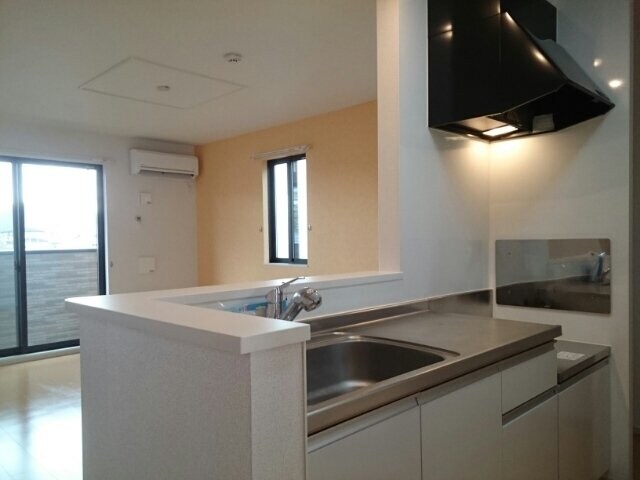 ペール・メゾンＣの物件内観写真