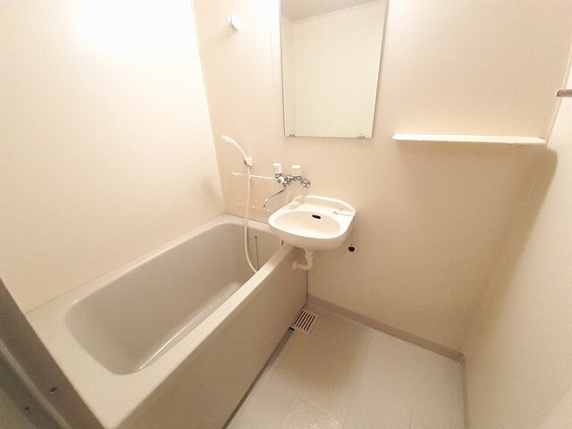 フラッツネオシティーの物件内観写真