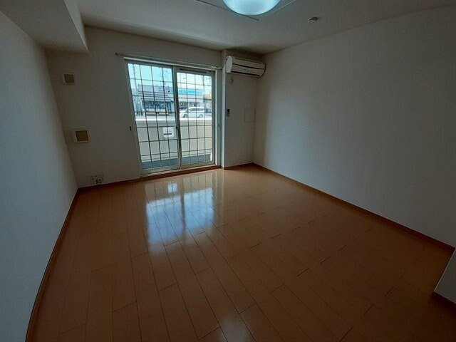 ウエスト　ウッド　アベニューの物件内観写真