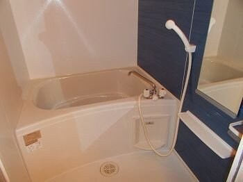 ウエスト　ウッド　アベニューの物件内観写真