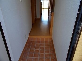 ウエスト　ウッド　アベニューの物件内観写真