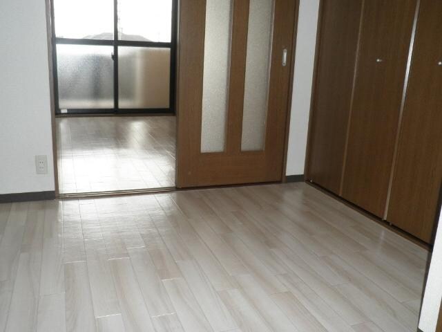 ラフィーヌ上野田の物件内観写真