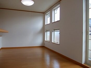 ブリーズ　アレイの物件内観写真