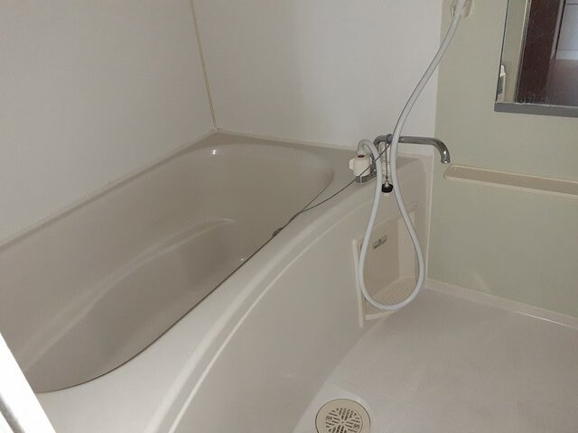 エレガンス・ヴィラＡの物件内観写真