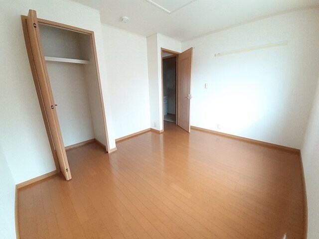 エレガンス・ヴィラＡの物件内観写真