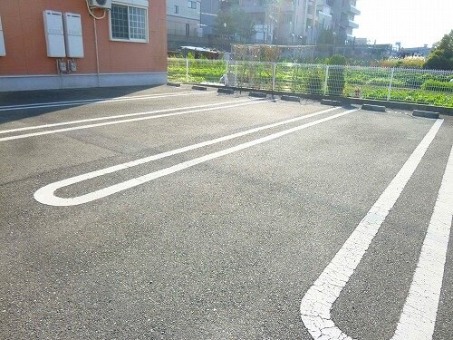 フィールドパレスⅣの物件外観写真