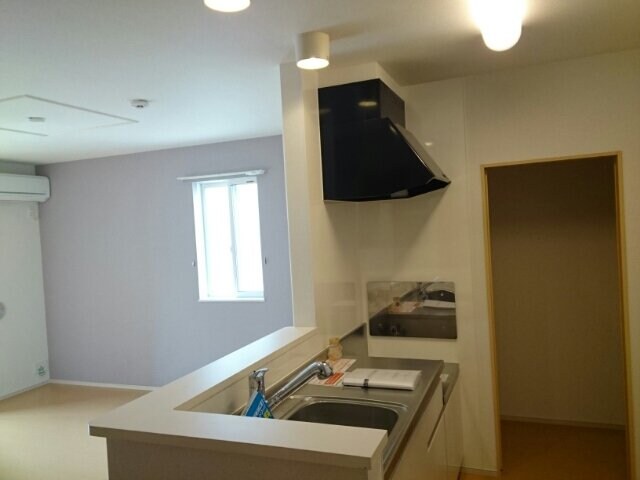 サニーヴィレッジの物件内観写真