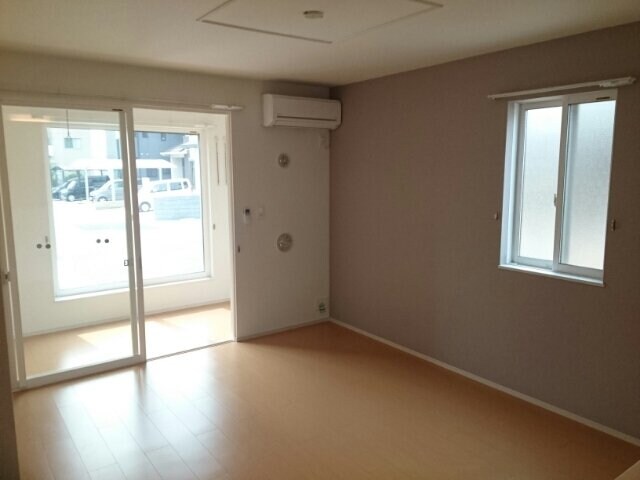 サニーヴィレッジの物件内観写真