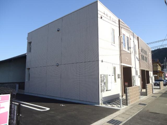 プランドールメゾンの物件外観写真