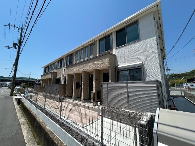 ライラックの物件外観写真