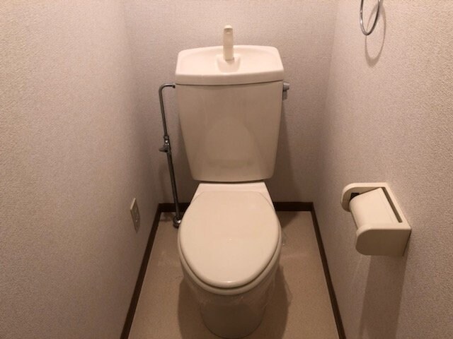 東フラワーの物件内観写真