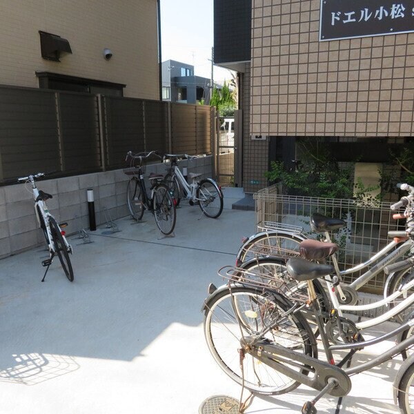 武庫川駅 徒歩3分 1階の物件外観写真