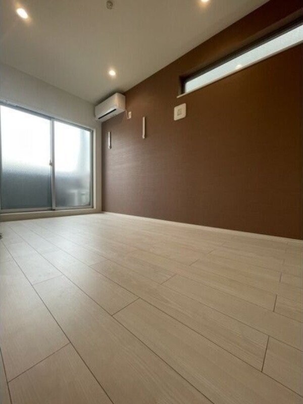 伏見稲荷駅 徒歩4分 1階の物件内観写真