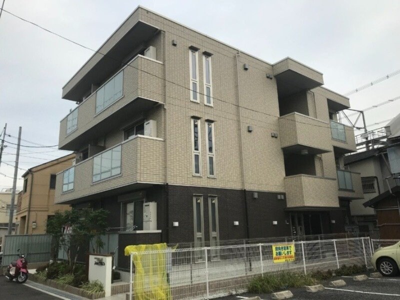 岡町駅 徒歩3分の物件外観写真