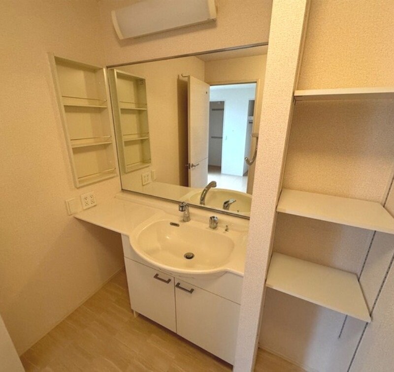 メゾンジュネスⅡの物件内観写真