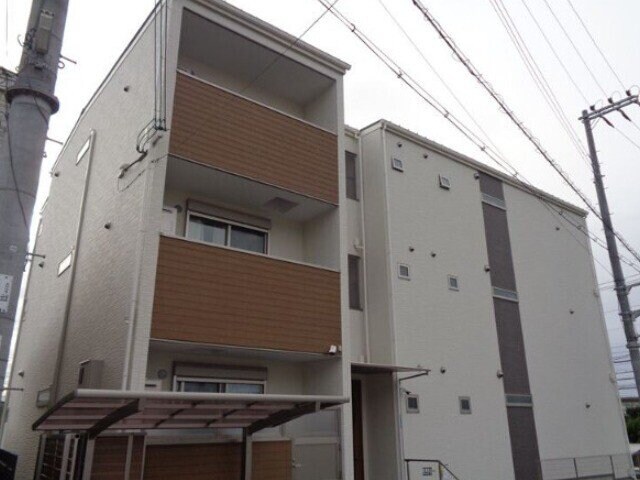 藤阪駅 徒歩7分の物件外観写真