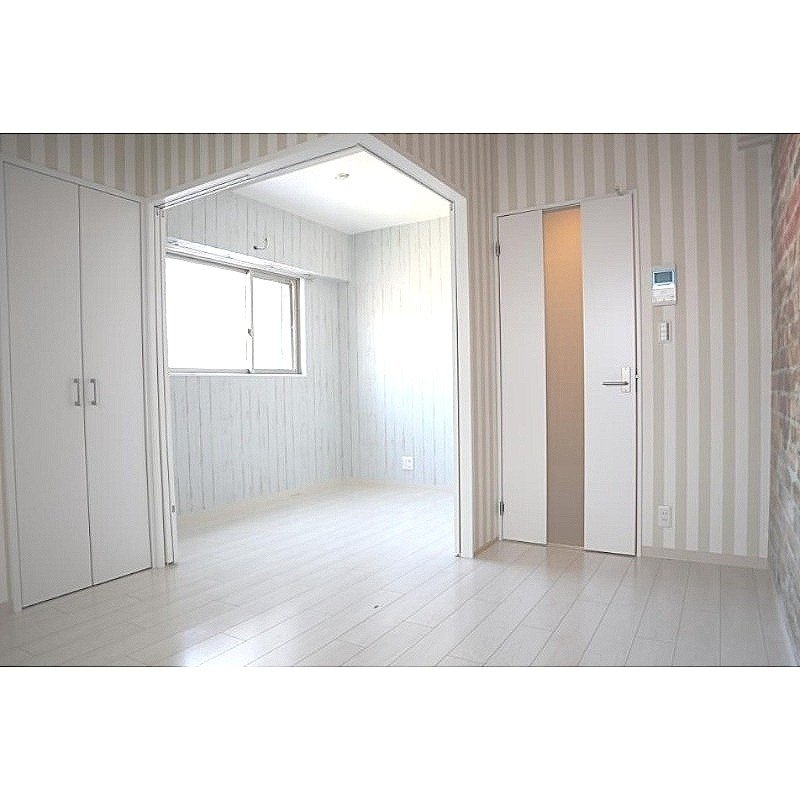 阿波座駅 徒歩1分 7階の物件内観写真