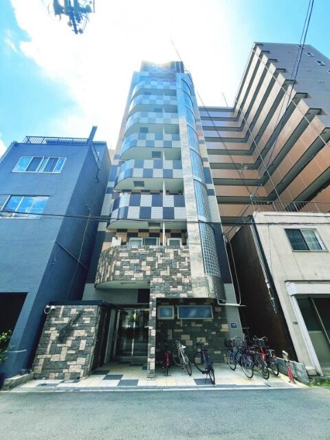 阿波座駅 徒歩1分 7階の物件外観写真