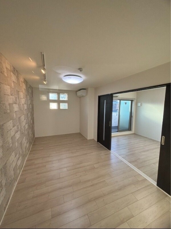 大阪府寝屋川市上神田１丁目アパート 1階の物件内観写真