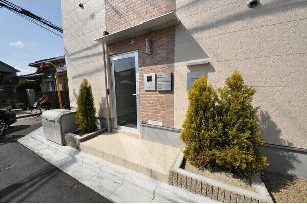 岸辺駅 徒歩7分 1階の物件外観写真