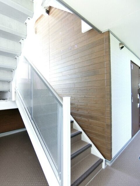 塚本駅 徒歩5分 1階の物件外観写真