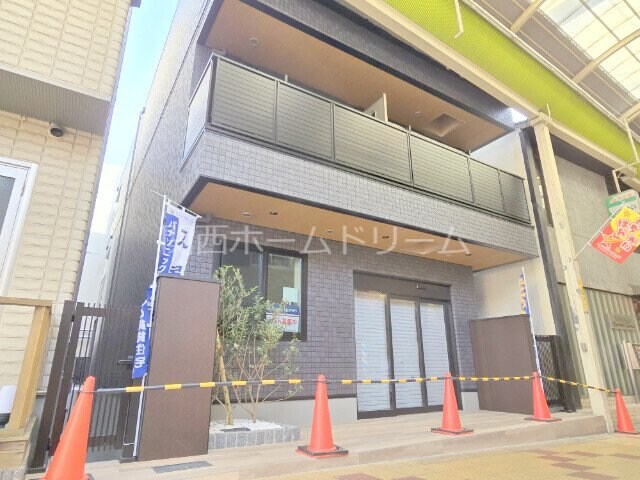 寝屋川市駅 徒歩2分 3階の物件外観写真