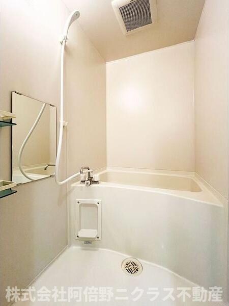 グランエクラ岸里の物件内観写真