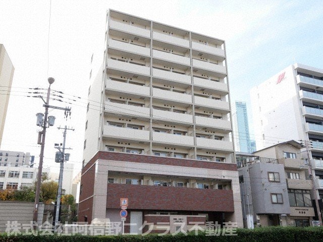 サンセリテ至誠会松崎町の物件外観写真