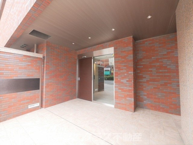 サンセリテ至誠会松崎町の物件外観写真