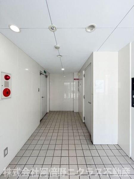 グランエクラ岸里の物件外観写真