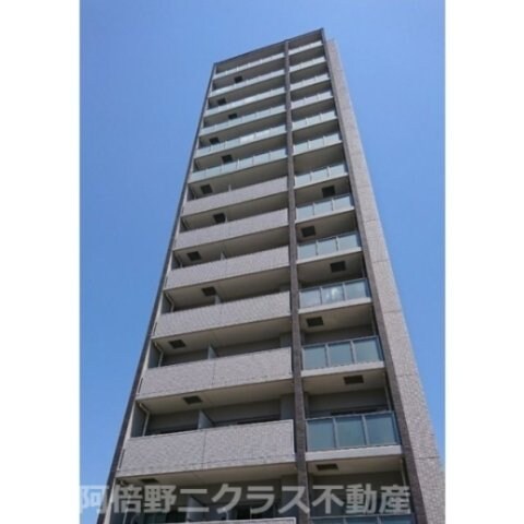 イリス長居公園の物件外観写真