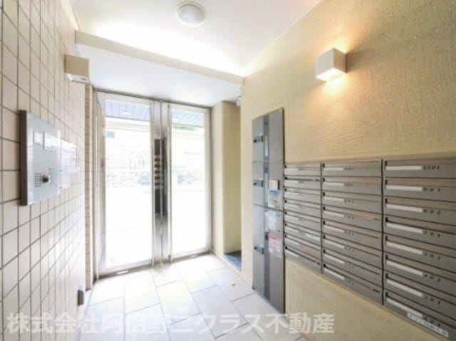 クレイドル四天王寺の物件外観写真