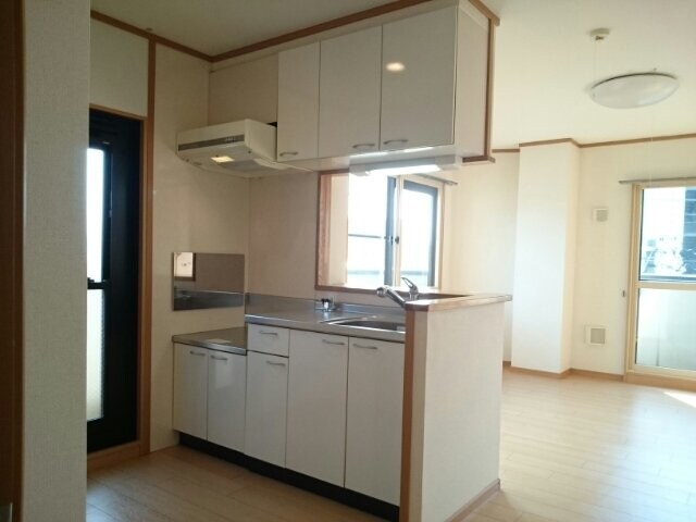 キングスコート桑津の物件内観写真