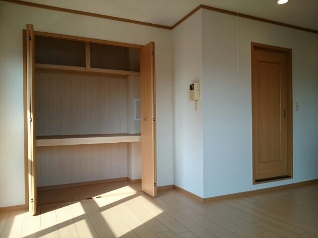 キングスコート桑津の物件内観写真