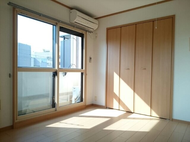 キングスコート桑津の物件内観写真