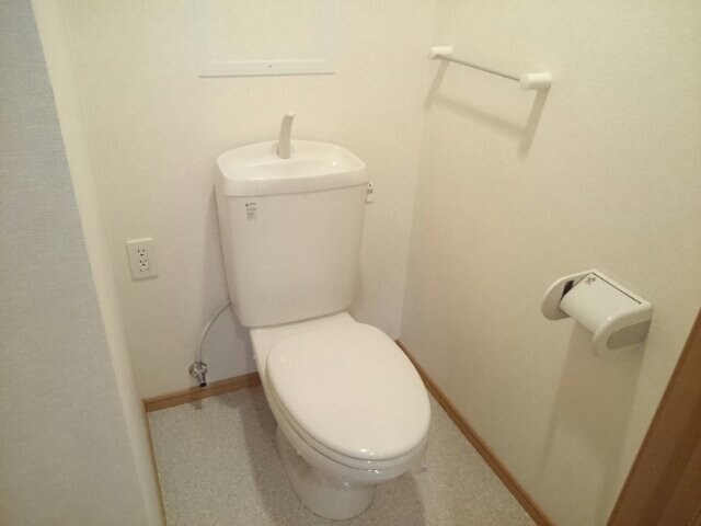 キングスコート桑津の物件内観写真