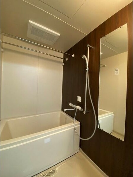 デイグラン長居公園の物件内観写真