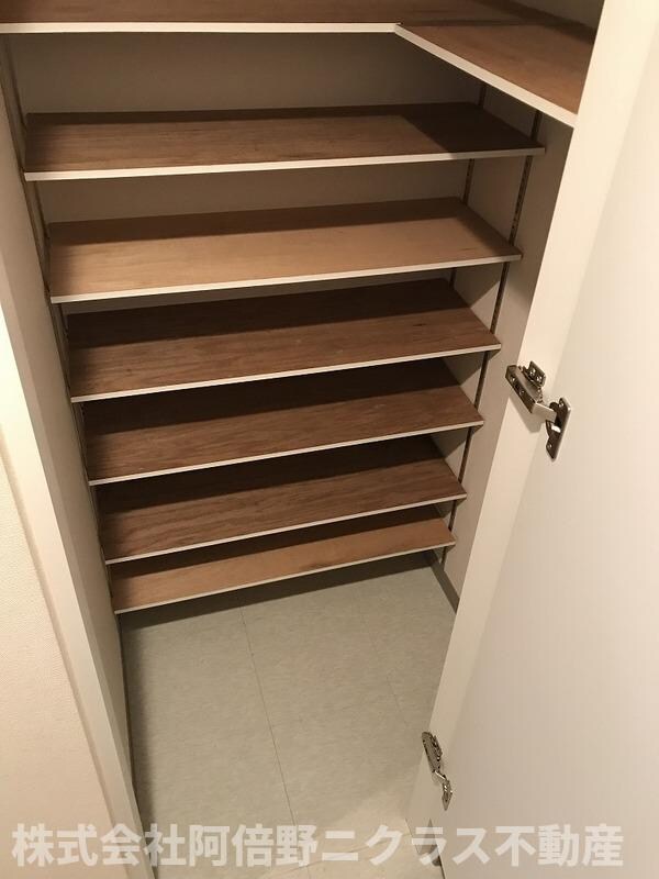 URBAN TERRACE ABENOの物件内観写真