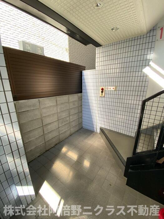 ロイヤルカーサ阿倍野の物件外観写真