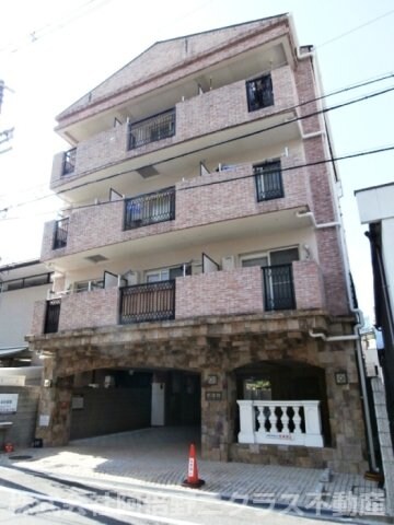 朝陽館の物件外観写真