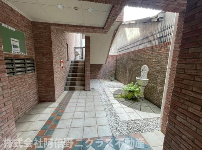 朝陽館の物件外観写真