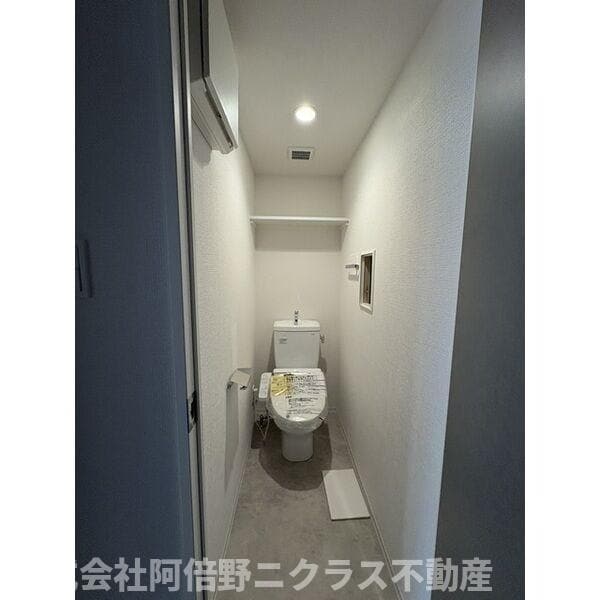 シャテーニュ上本町の物件内観写真