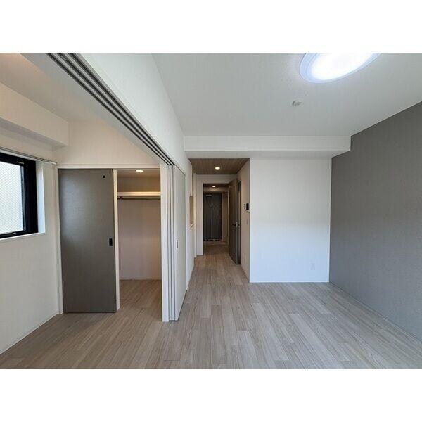 シャテーニュ上本町の物件内観写真