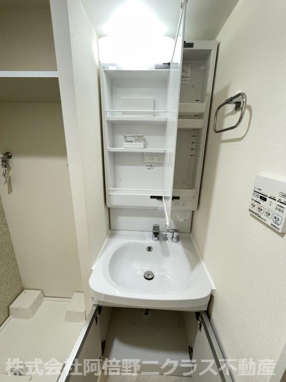 セイワパレス真田山公園南の物件内観写真