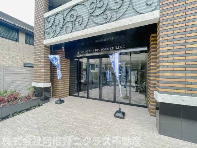 セイワパレス美章園駅前の物件外観写真
