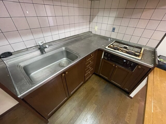 ロイヤルコート生江の物件内観写真