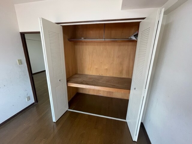 ロイヤルコート生江の物件内観写真