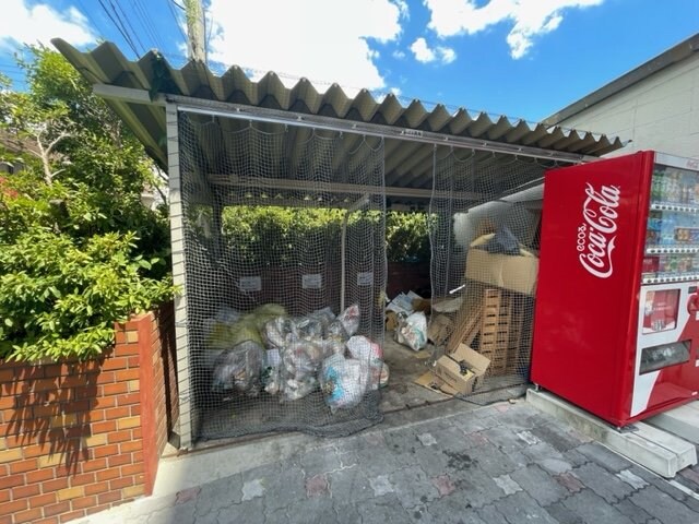 ロイヤルコート生江の物件内観写真